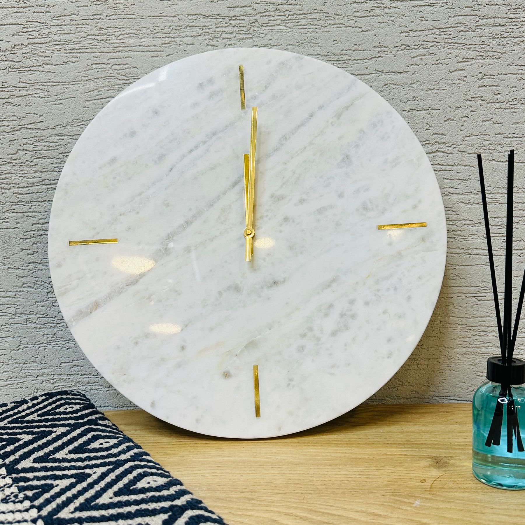 ساعة رخامية دائرية - Beige