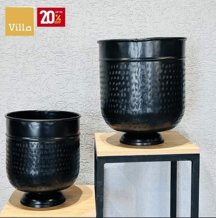 طقم فازات أسود