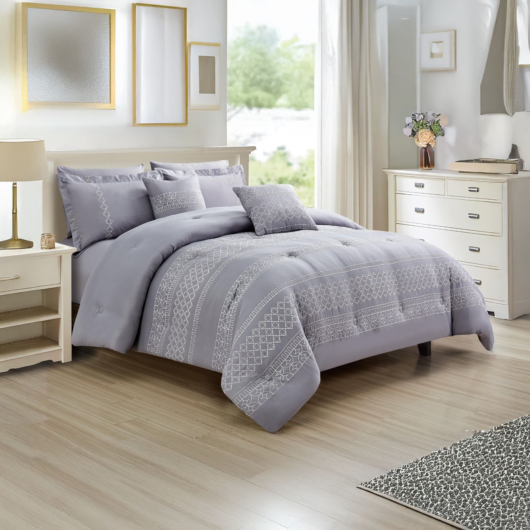 طقم اللحاف كينج سكني8 قطع - Cal King