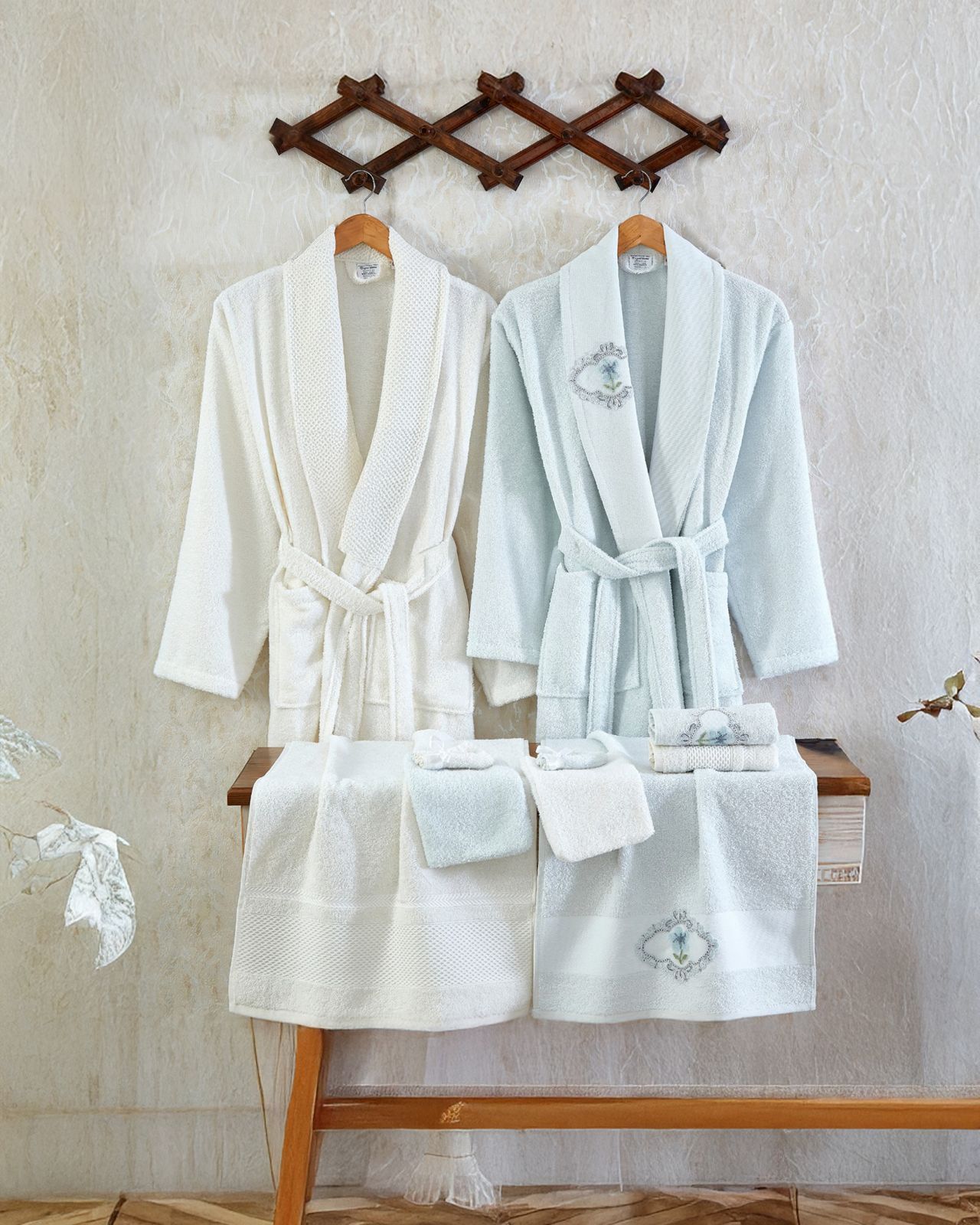 طقم ارواب 10 قطع قطن تركي - سماوي وكريمي