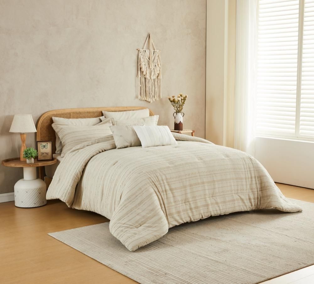 طقم لحاف LIZ بيج مفرد ونص